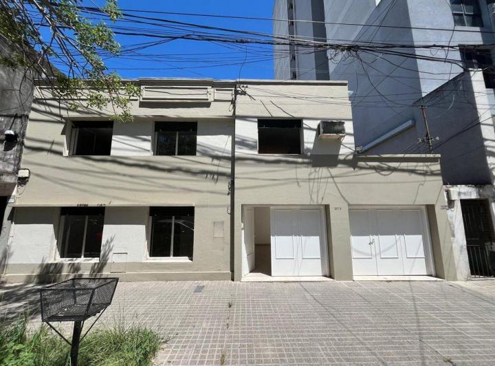 Casa · 97m² · 7 Ambientes · 2 Cocheras