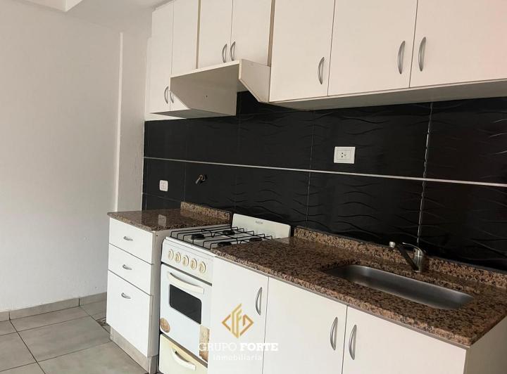 Departamento · 40m² · 2 Ambientes · 1 Cochera