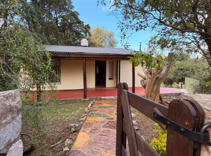 Casa · 81m² · 4 Ambientes · 1 Cochera
