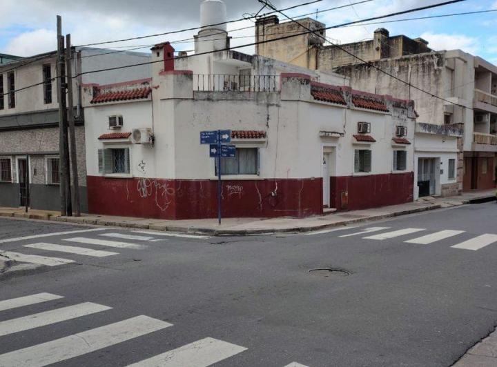Casa · 105m² · 5 Ambientes