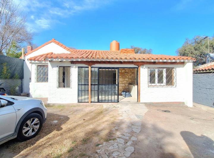 Casa · 692m² · 5 Ambientes