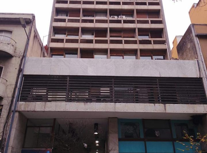 Local comercial · 150m² · 4 Ambientes
