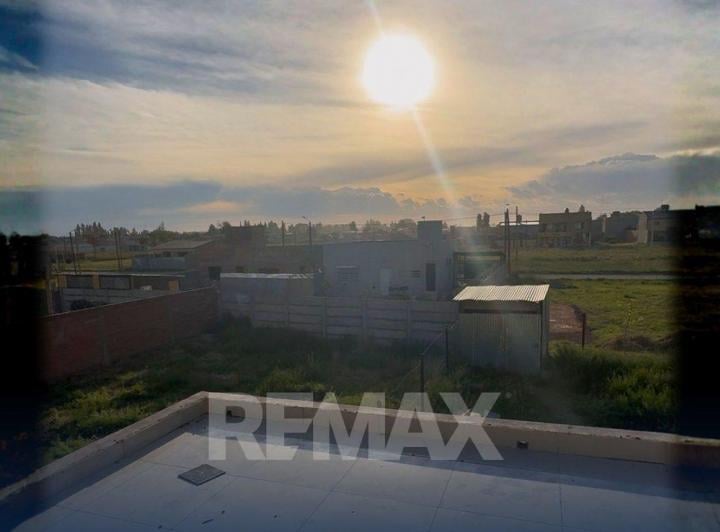 Casa · 108m² · 4 Ambientes · 1 Cochera