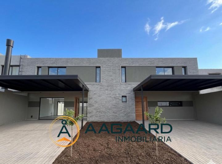 PH · 223m² · 7 Ambientes · 2 Cocheras