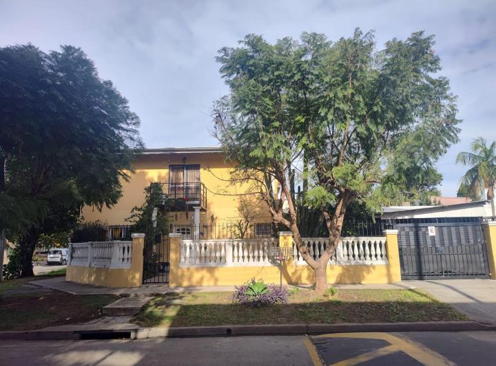 PH · 95m² · 4 Ambientes · 1 Cochera