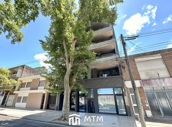 Departamento · 90m² · 4 Ambientes · 1 Cochera