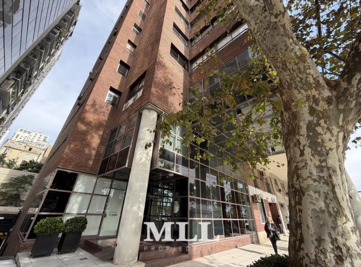 Departamento · 192m² · 5 Ambientes · 1 Cochera