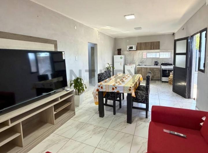 Casa · 60m² · 2 Ambientes · 2 Cocheras