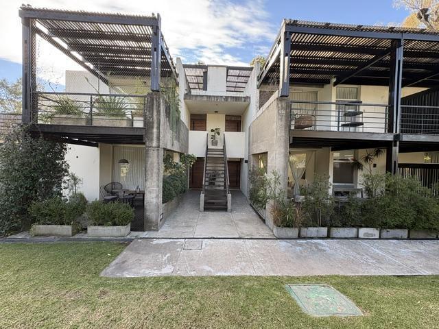 Departamento · 80m² · 3 Ambientes · 1 Cochera