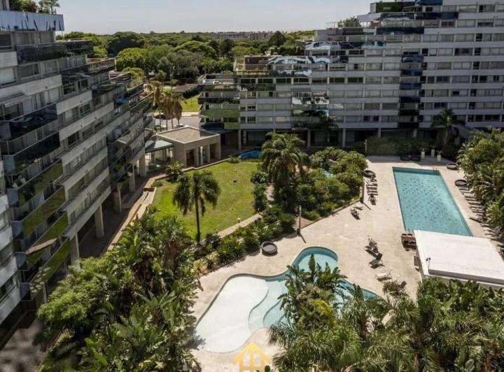 Departamento · 120m² · 3 Ambientes · 2 Cocheras