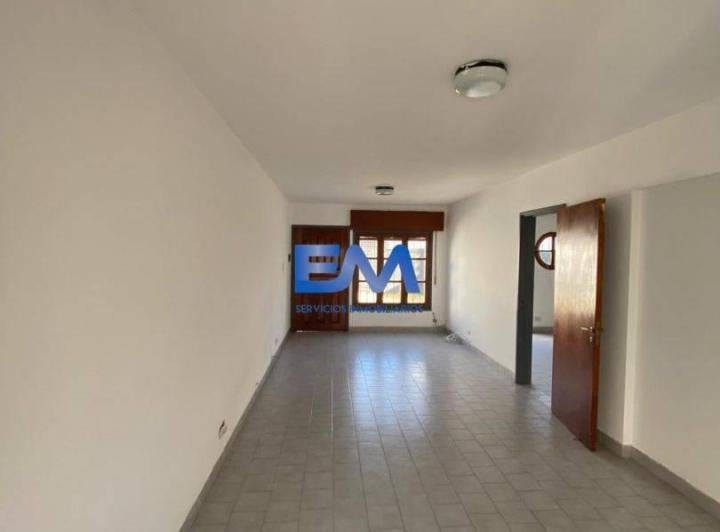 Casa · 85m² · 6 Ambientes