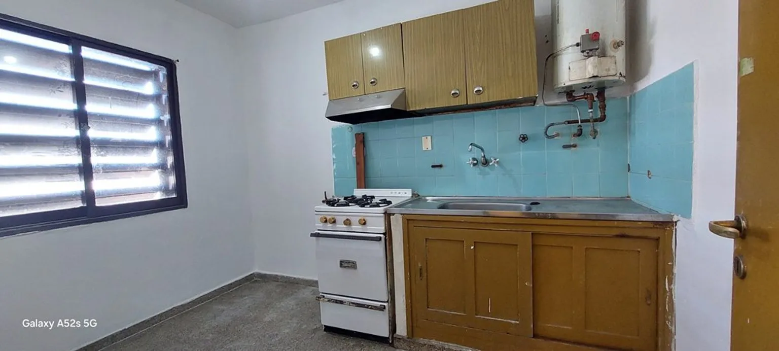 ALQUILO DEPARTAMENTO de 2 DORMITORIOS - BARRIO GUEMES