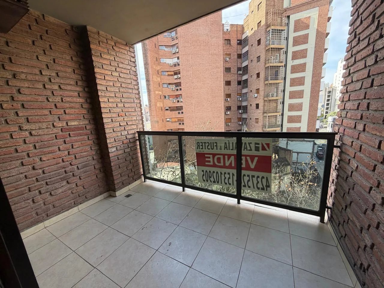 Departamento de 3 dormitorios con balcón en Nueva Córdoba