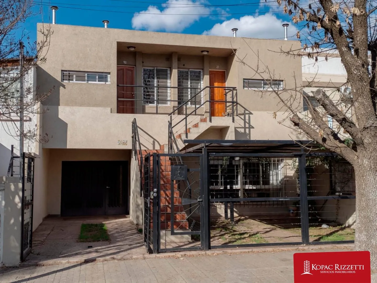 ALTO VERDE (FELIPE DE ALBORNOZ 2350) - VENTA CASA 3 DORM. CON 2 DEPTOS DE 1 DORM...