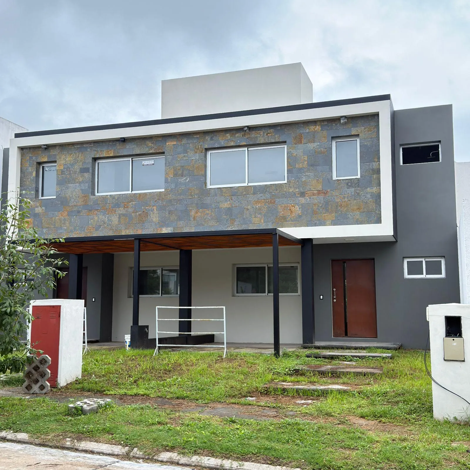 ALTOS DE MANANTIALES - DUPLEX EN VENTA