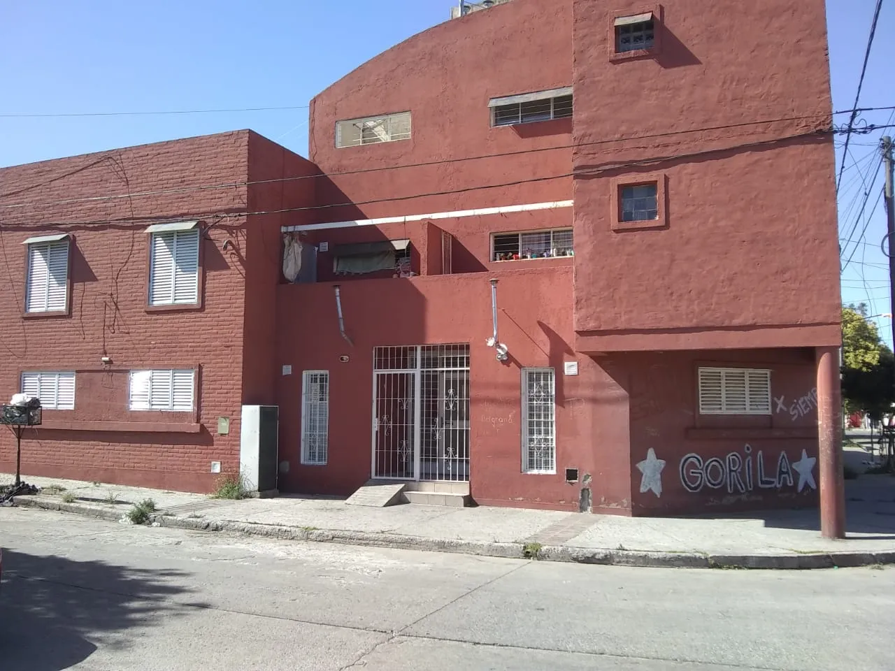 Observatorio Sta. Cruz 742 Esq. Pje Genta, a mts calle Rio Negro, Ajuste Semestr