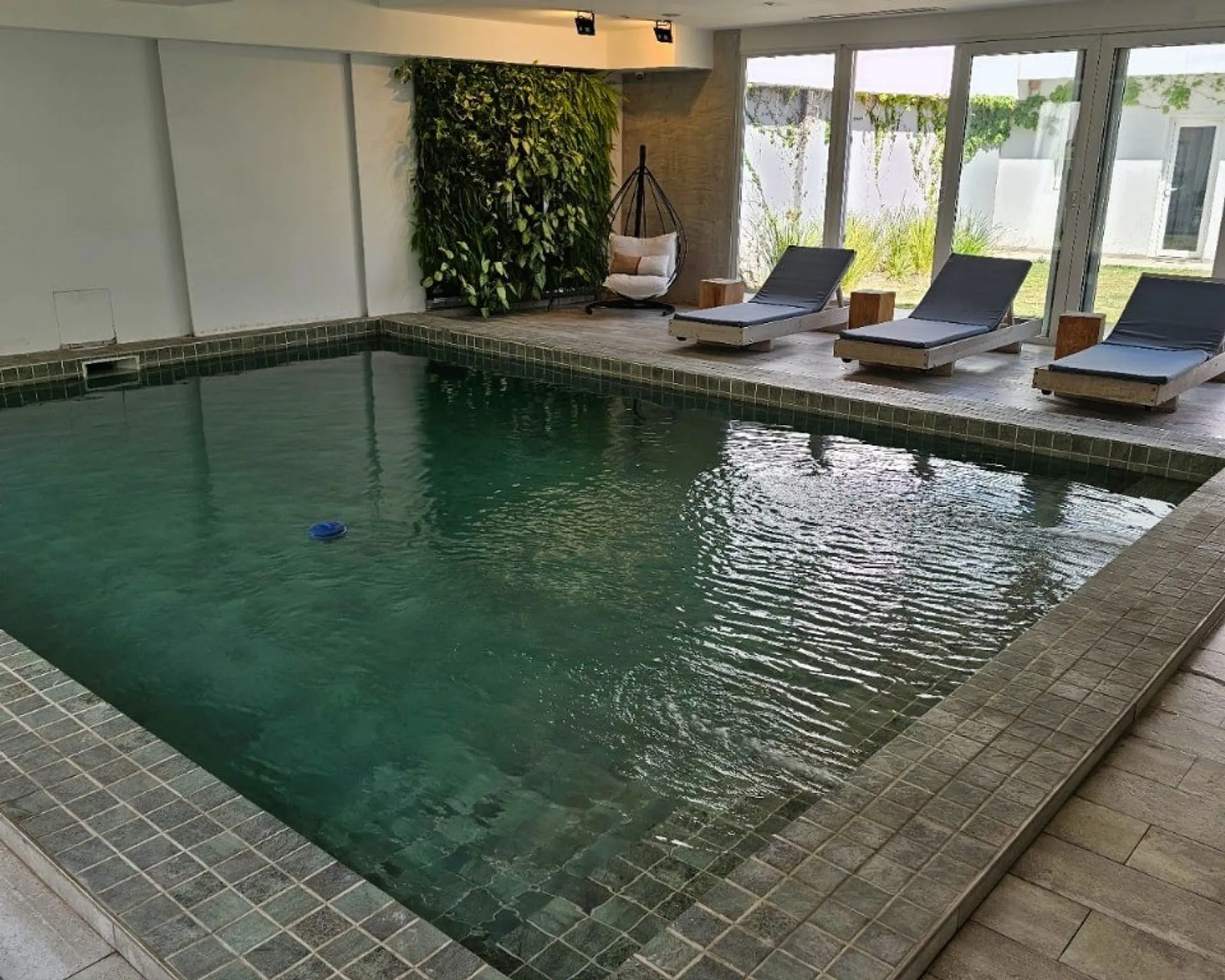 DEPARTAMENTO CON COCHERA CORDOBA CATEGORÍA HARMONIE CHATEAU SEGURIDAD AMENITIES 1 DORMI PISO 1º VENTA