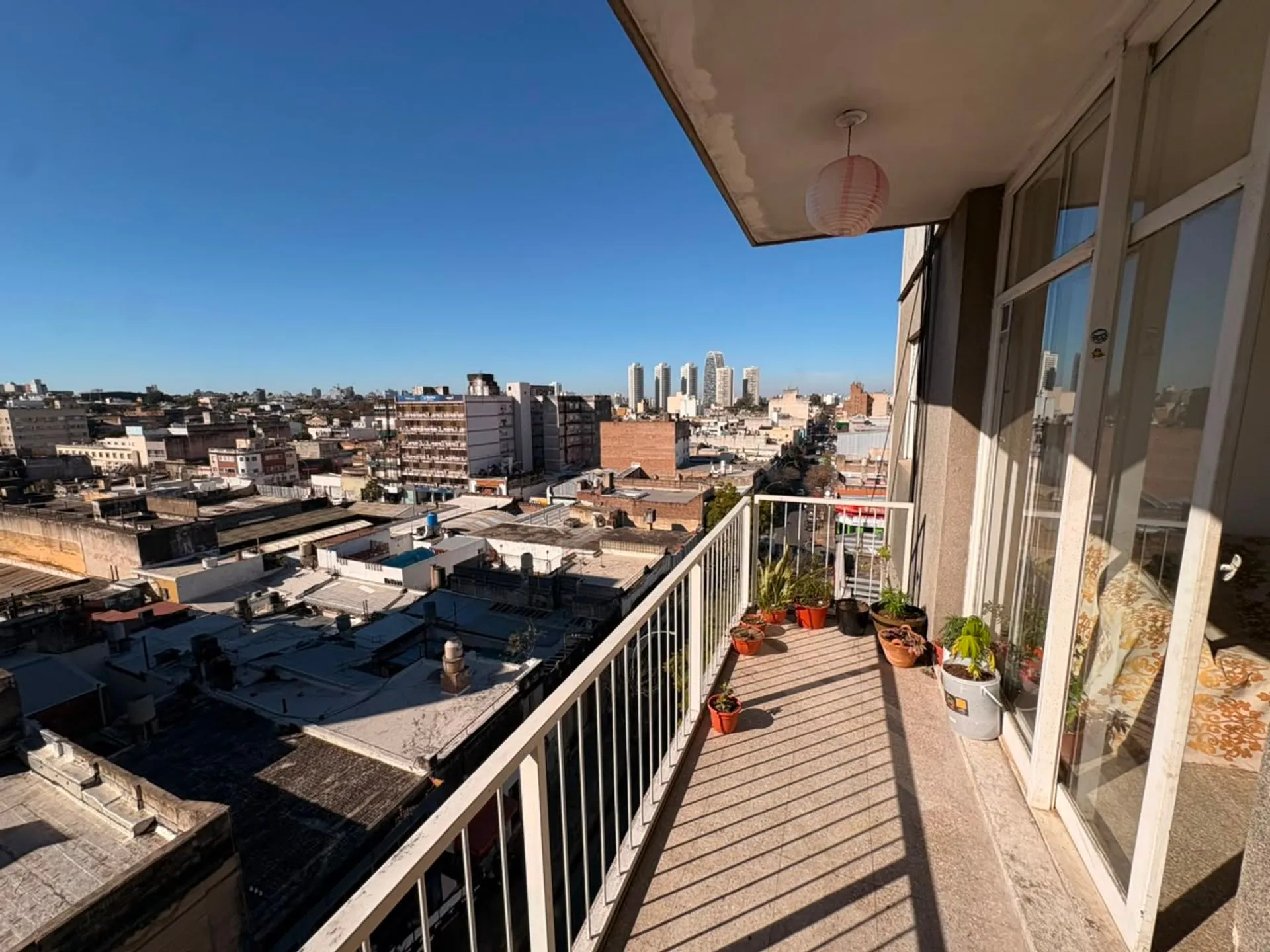 DEPARTAMENTO CORDOBA CENTRO AV GRAL PAZ 3 DORMI BALCON PISO 6º A MTS PARQUE DE LAS HERAS  VENTA