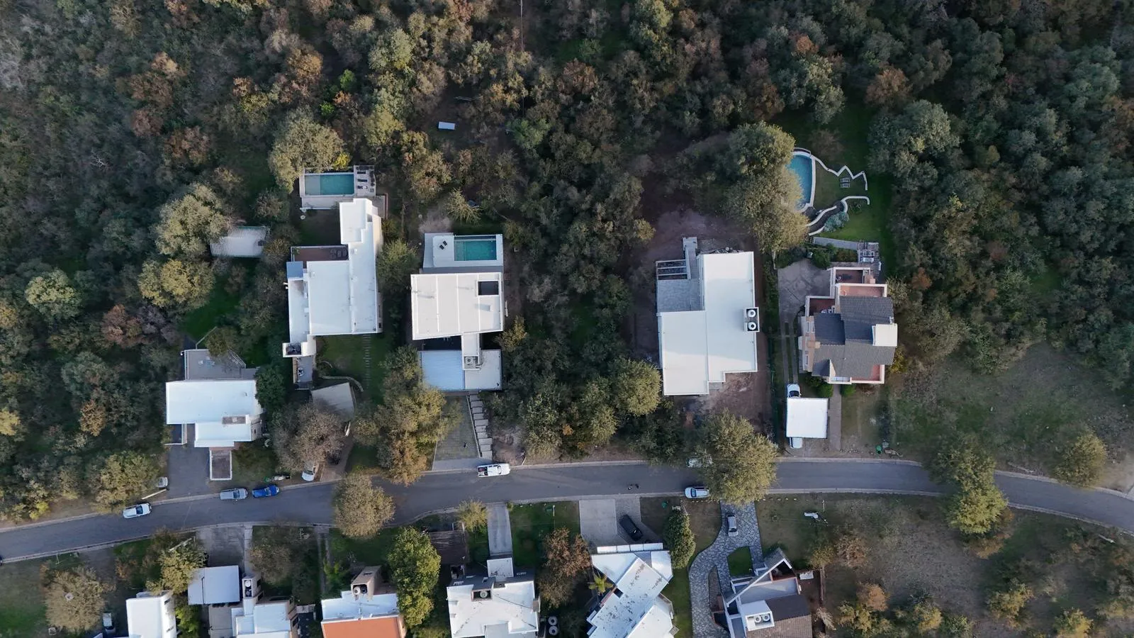 ¡Venta! Lote en Cinco Lomas ¡Con Escritura!