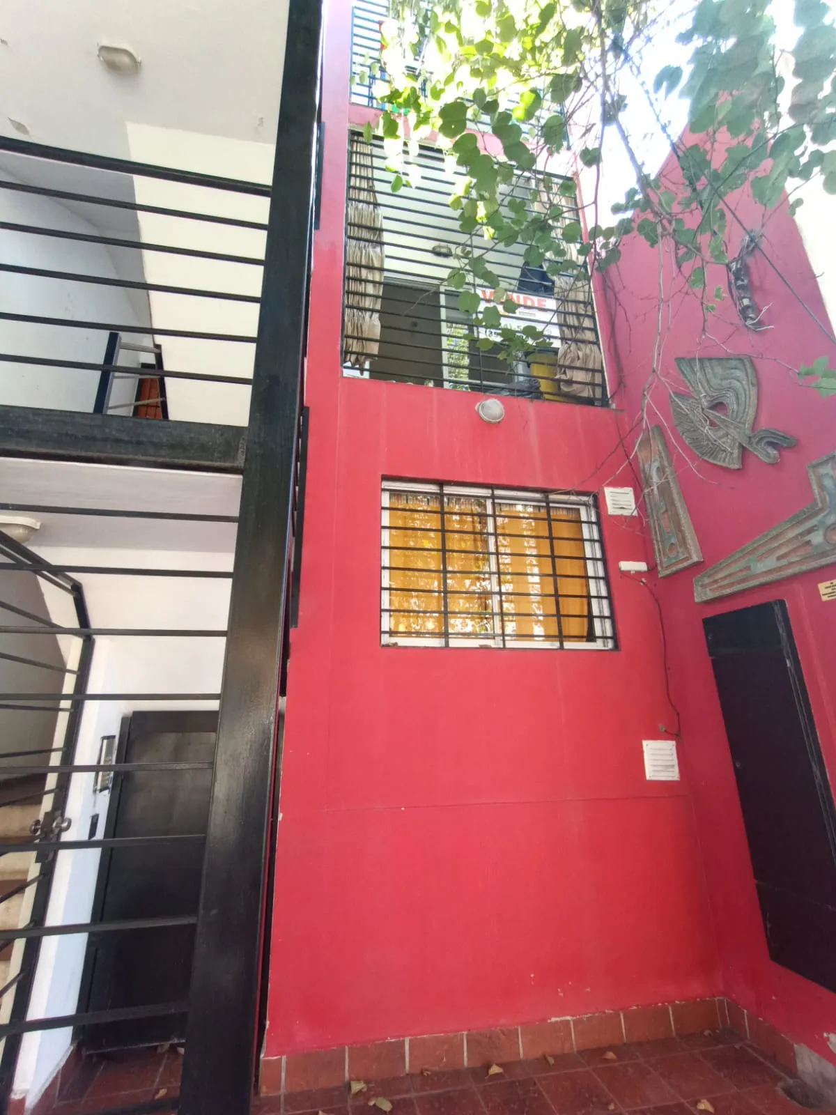 Paso de uspallata 69, Ducasse, 1er piso. 1 dormitorio, con balcón