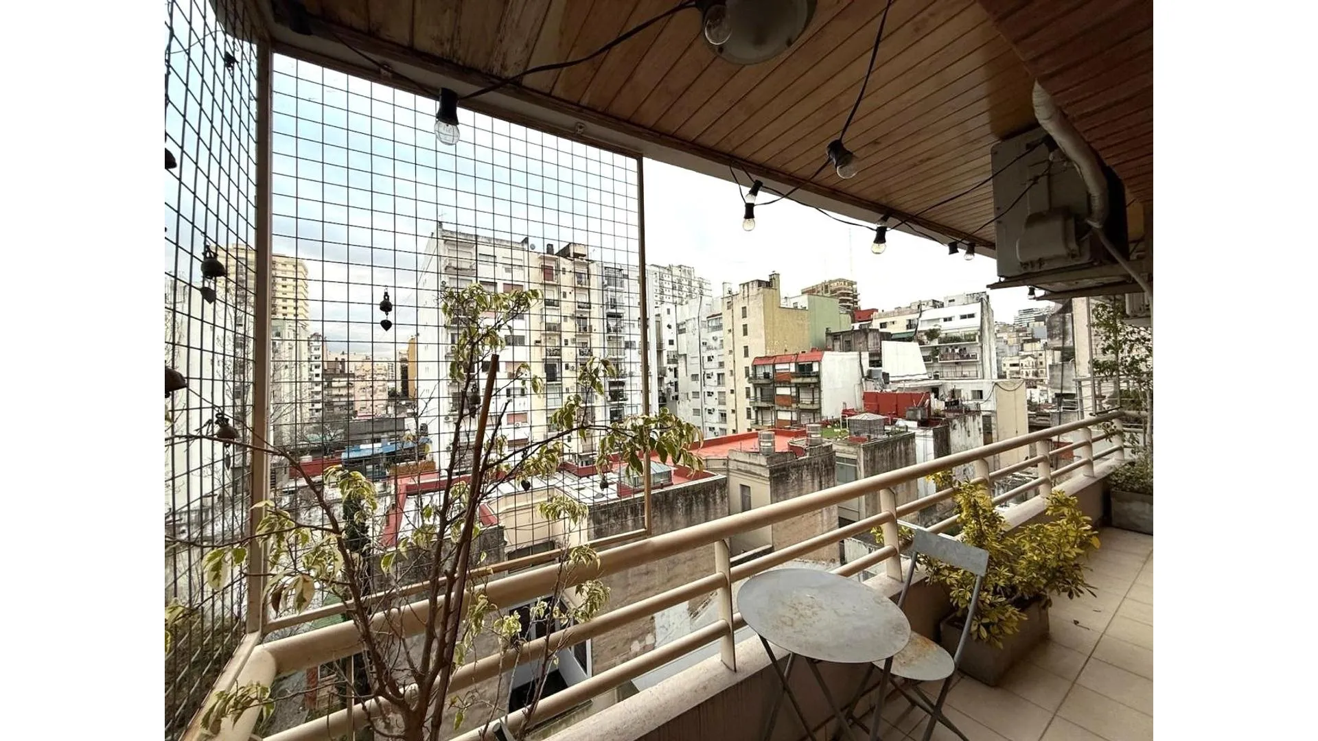 Venta Departamento Barrio Norte Semipiso 3 Ambientes