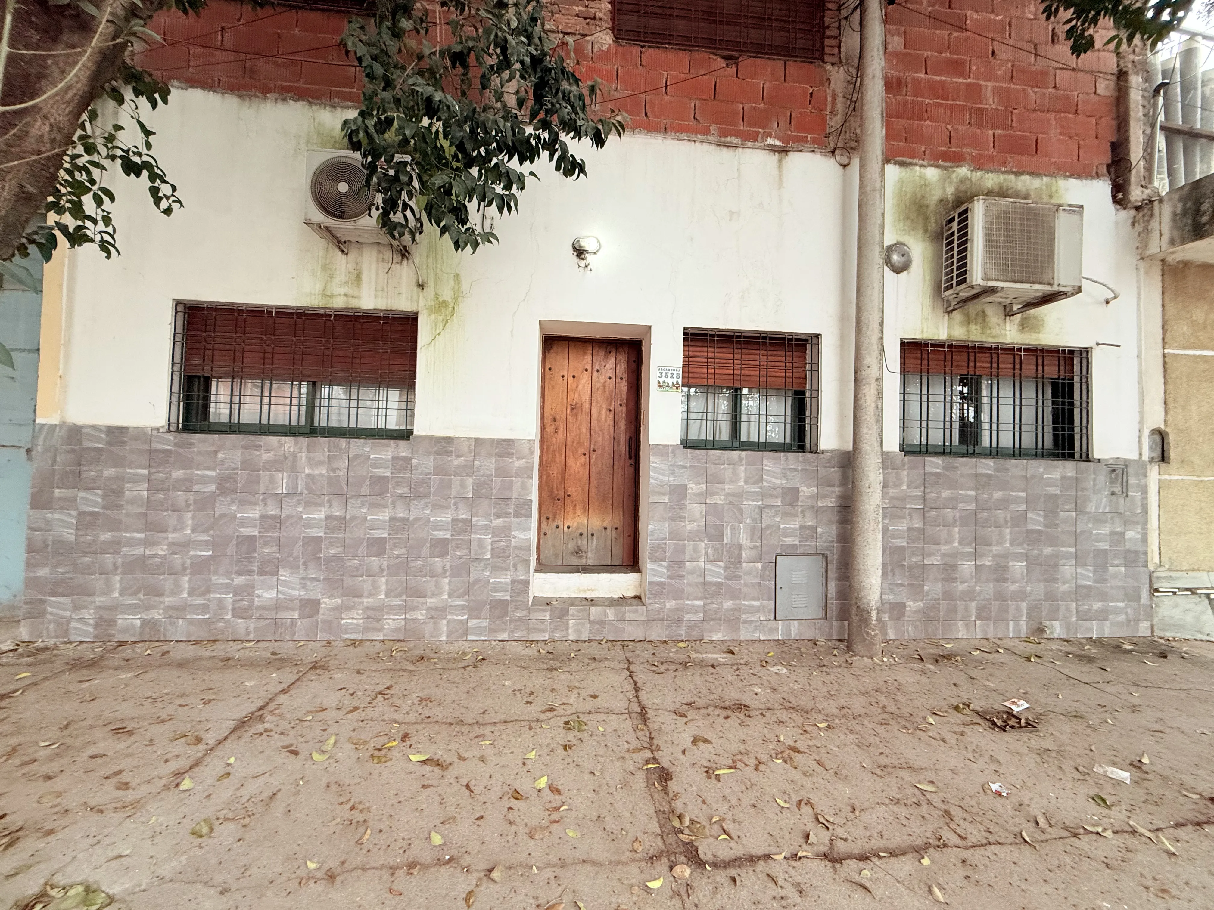 SE VENDE CASA SAN VICENTE