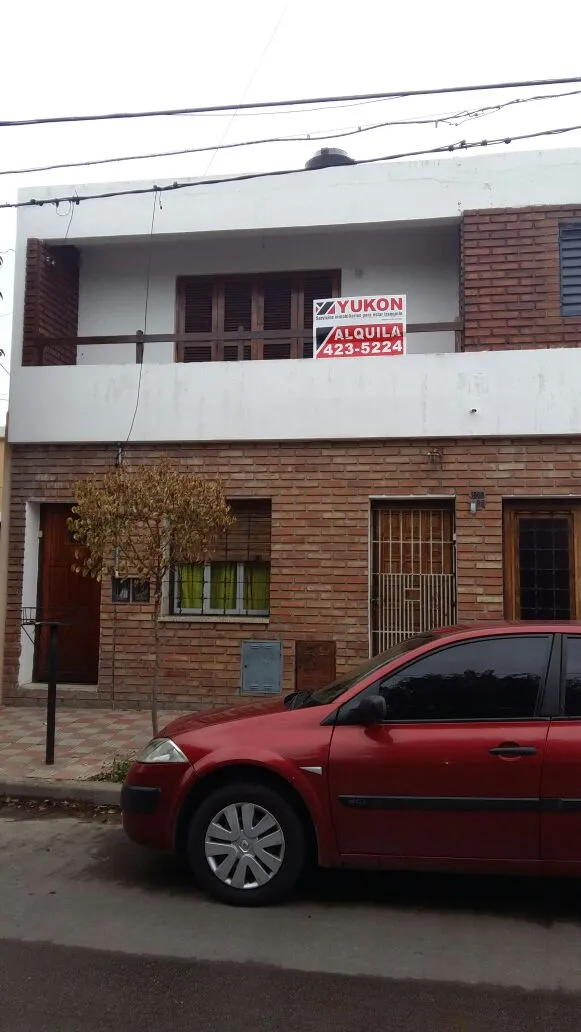 DPTO ALQUILER, 2 DORM, BGRAL BUSTOS, PJE ACAMPIS 1383