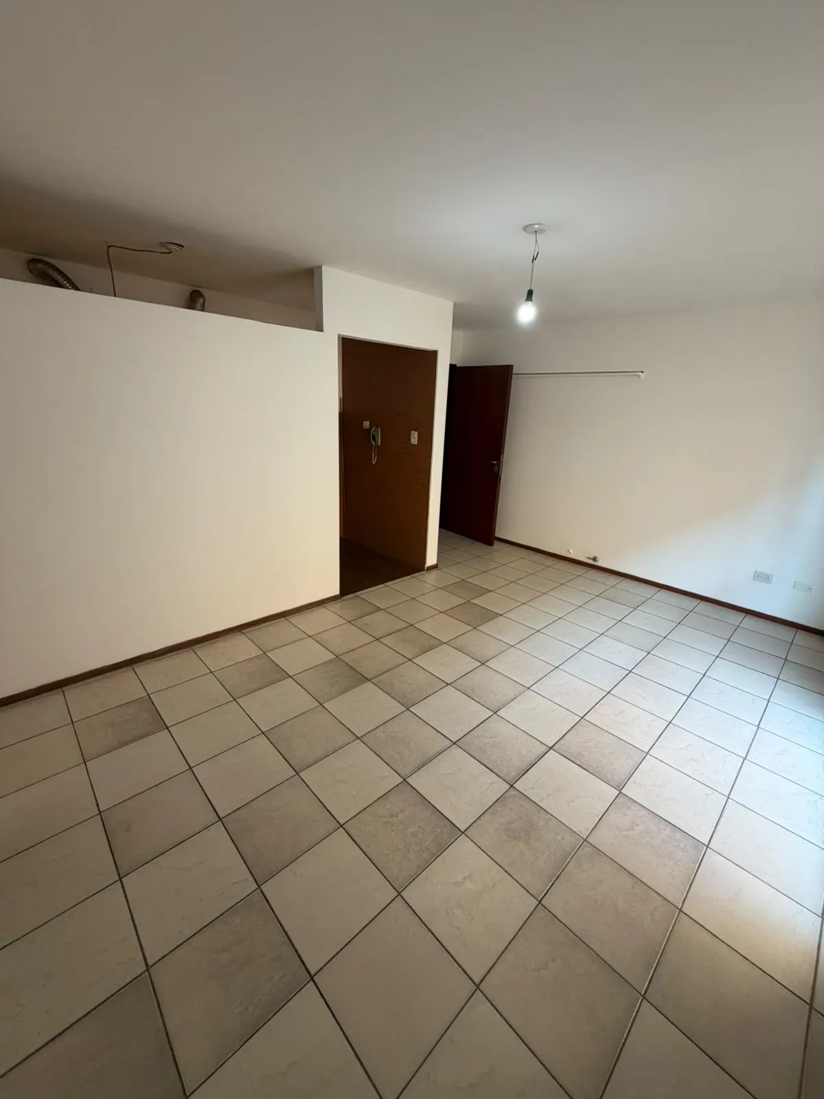 ALQUILER UN DORMITORIO EN ALBERDI!!!