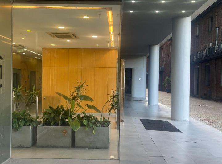 Oficina comercial · 66m² · 1 Cochera