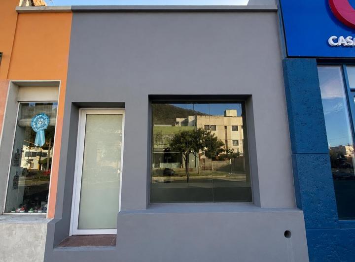 Local comercial · 50m² · 2 Ambientes