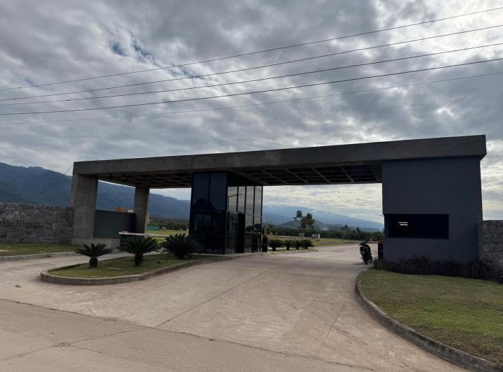 Terreno · 414m²