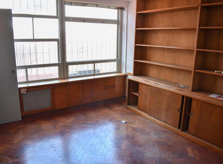 Oficina comercial · 65m² · 1 Cochera
