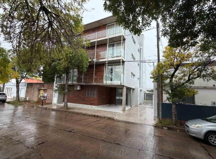 Departamento · 43m² · 2 Ambientes · 1 Cochera