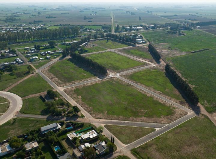 Terreno · 300m²