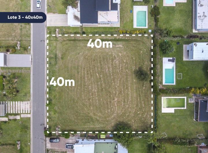 Terreno · 1600m²