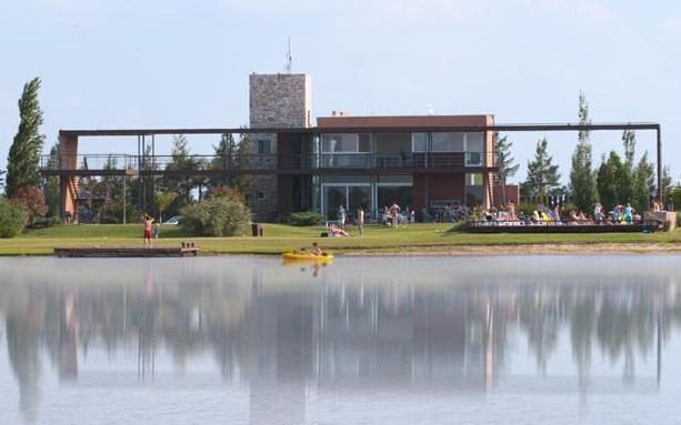 Terreno · 920m² · 1 Cochera