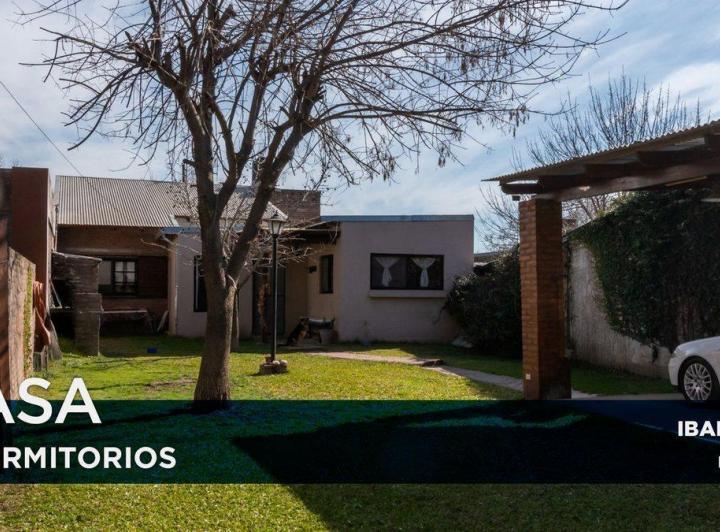 Casa · 80m² · 4 Ambientes · 2 Cocheras