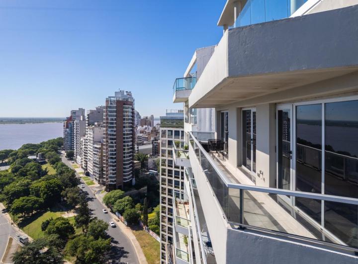 Departamento · 123m² · 4 Ambientes · 1 Cochera