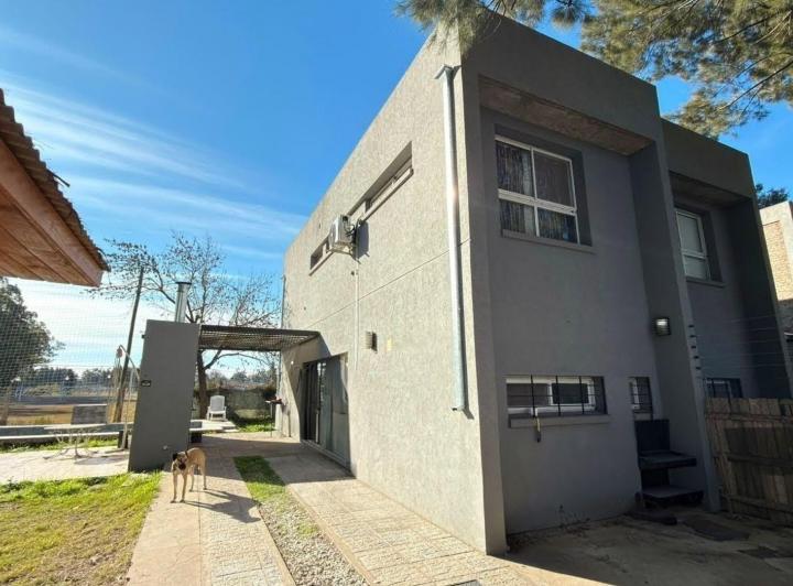 Casa · 163m² · 3 Ambientes · 1 Cochera