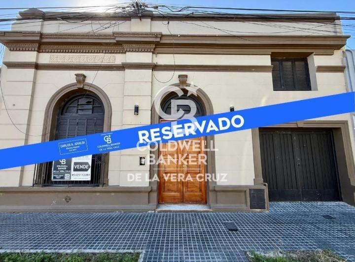 Casa · 203m² · 4 Ambientes · 1 Cochera