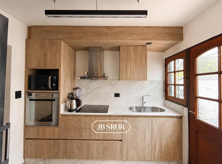 Casa · 127m² · 7 Ambientes · 1 Cochera