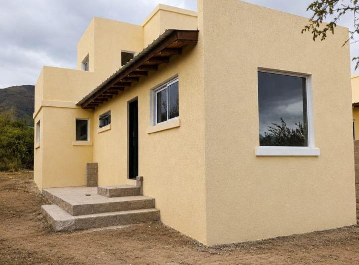 Casa · 70m² · 3 Ambientes · 1 Cochera