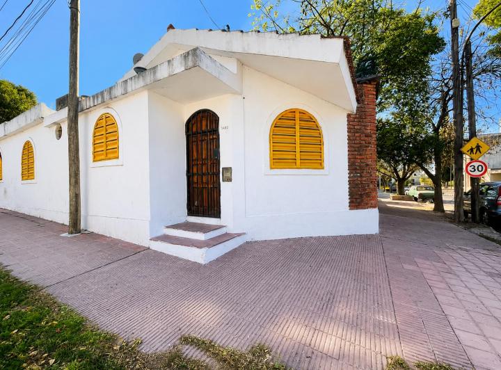 Casa · 41m² · 3 Ambientes · 1 Cochera