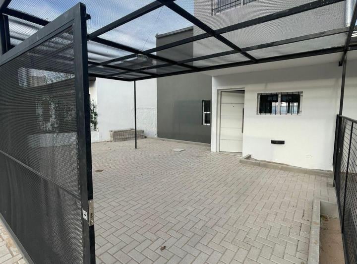 Departamento · 1m² · 4 Ambientes · 2 Cocheras