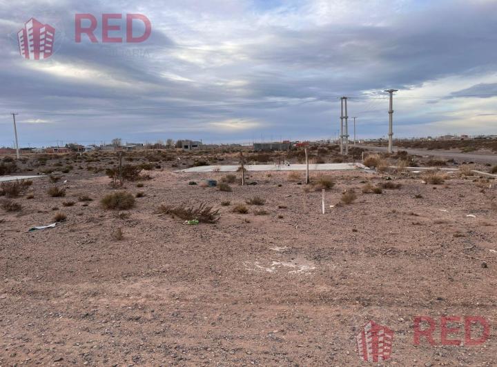 Terreno · 300m²