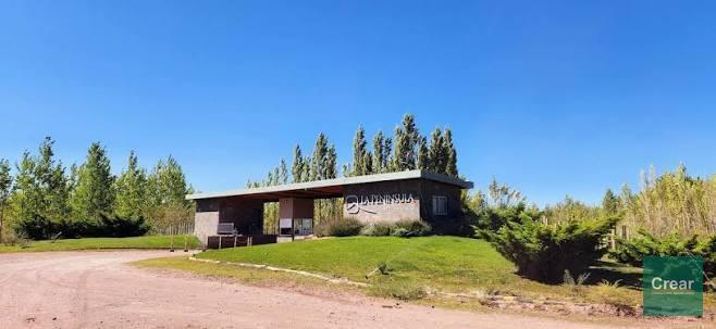 Terreno · 831m²