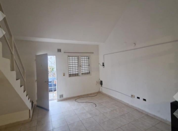 Casa · 70m² · 3 Dormitorios · 1 Cochera