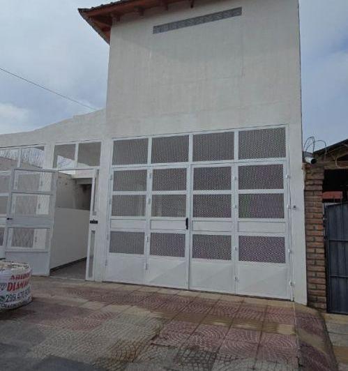Oficina comercial · 270m² · 1 Cochera