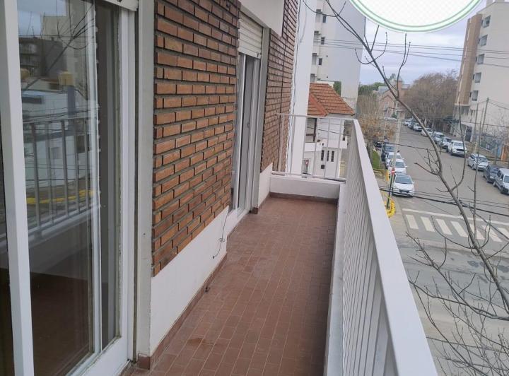 Departamento · 80m² · 4 Ambientes
