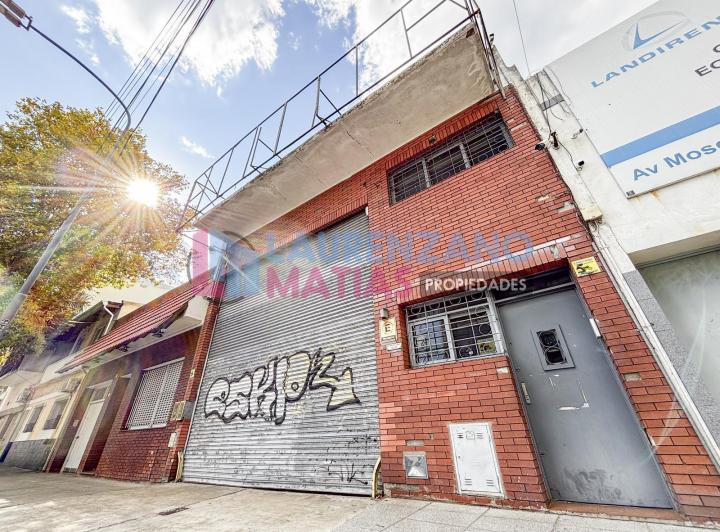 Terreno · 910m²